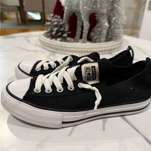 Converse Black Canvas Sneakers for kid’s